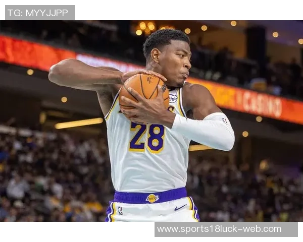 湖人若愿意送出两个首轮签鹈鹕或将放行琼斯交易 湖人若愿意送出两个首轮签鹈鹕或将放行琼斯交易